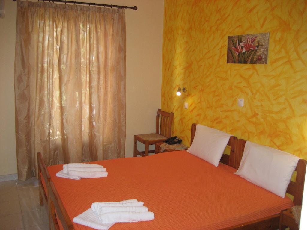 Thalia Hotel Palekastro Ngoại thất bức ảnh